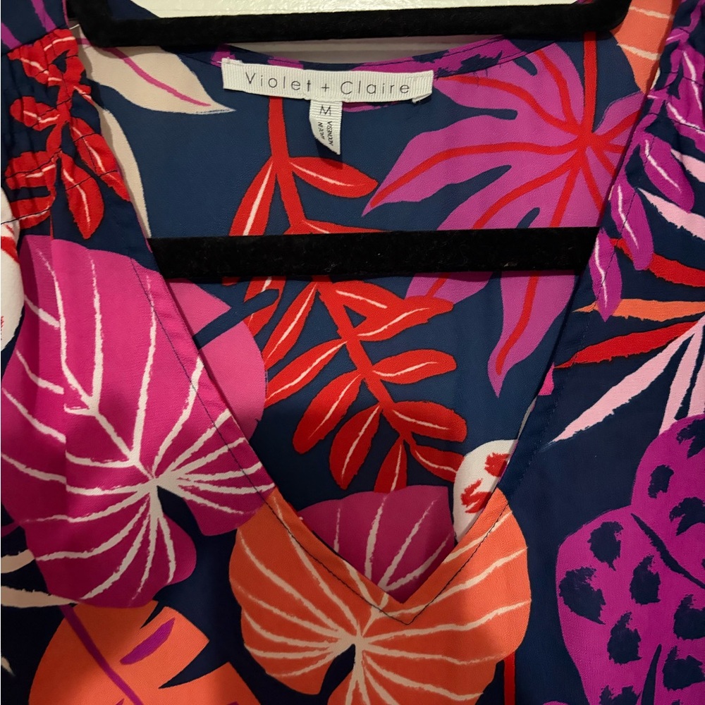 Blouse - Picture 2 of 2